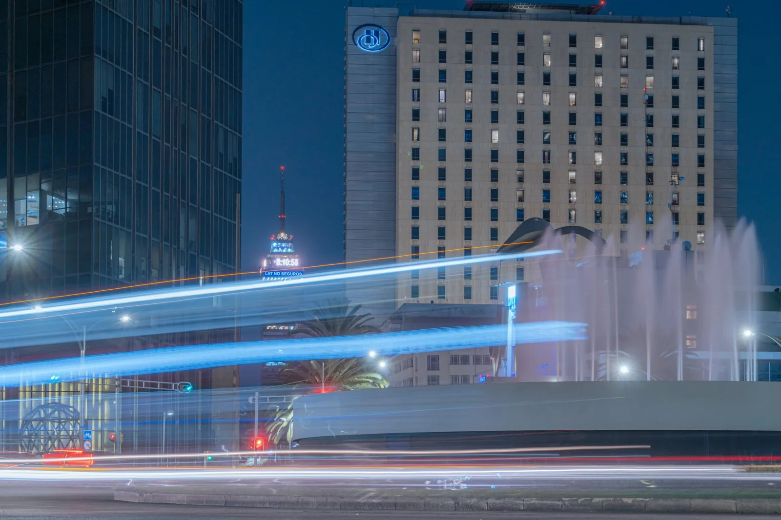 How to earn hotel points fast with a hotel credit card