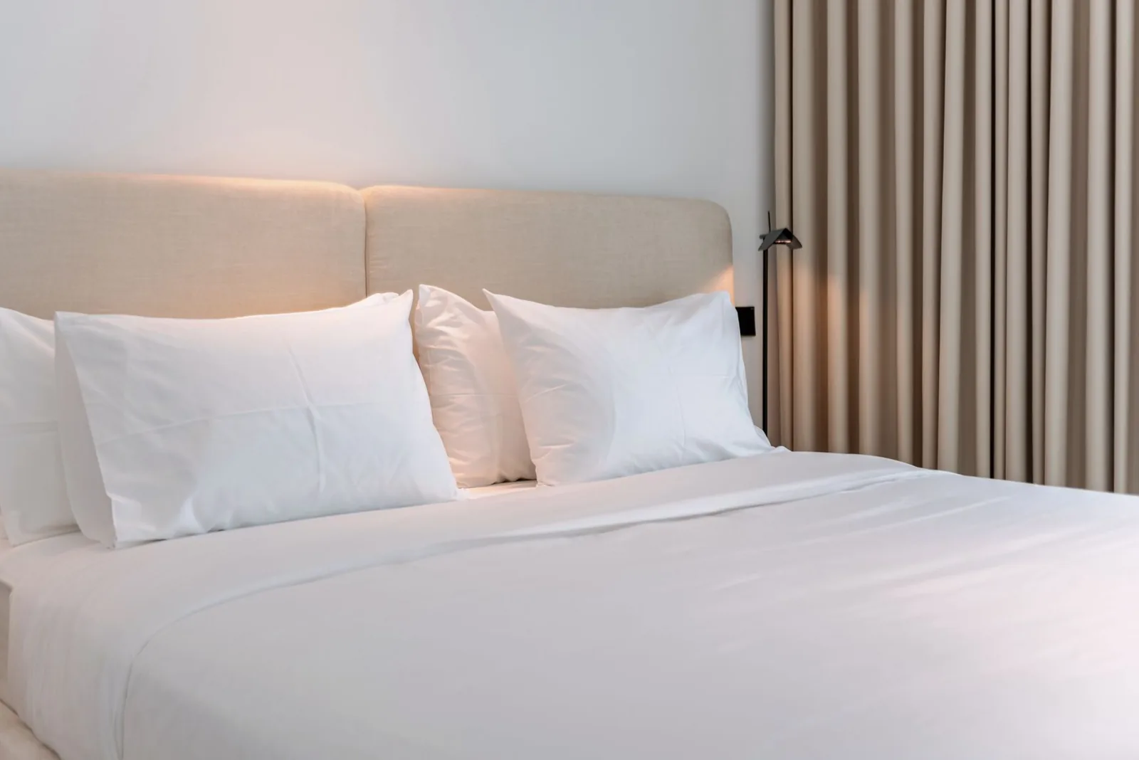 Airbnb vs hotel for long stay cost comparison
