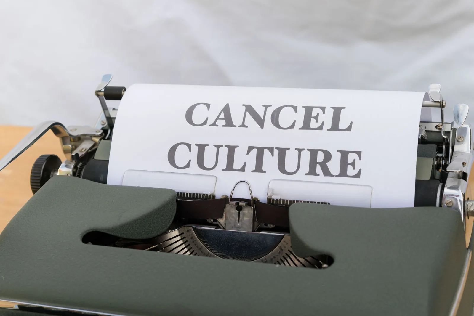 Hotel cancellation policies explained across major chains and booking sites