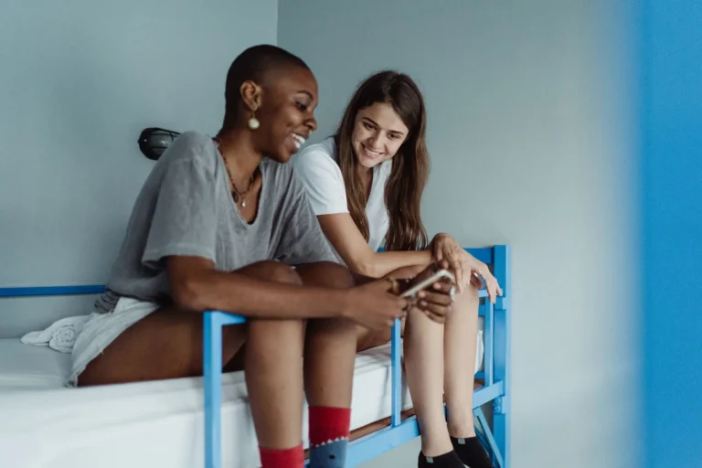 Hostel vs Airbnb Cost: Which Is Cheaper for Your Trip?